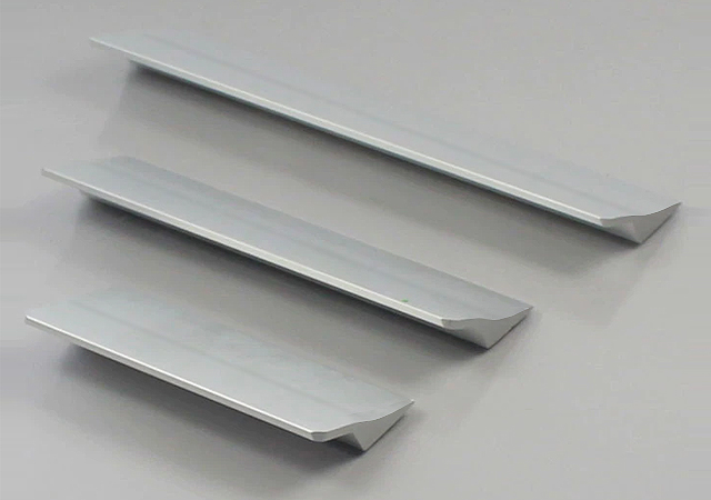 Alloy IGA Drawer Handle