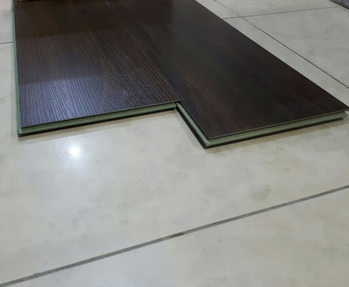 FLOORING WALLNUT